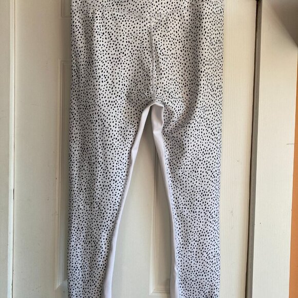 All Fenix Black & White spotted high ride leggings size L  & bra size  M - Picture 13 of 16